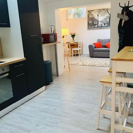 Chaleureux Et Spacieux Appartement De Centre-Ville - Lit King Size - Netflix Cherbourg-en-Cotentin Ngoại thất bức ảnh